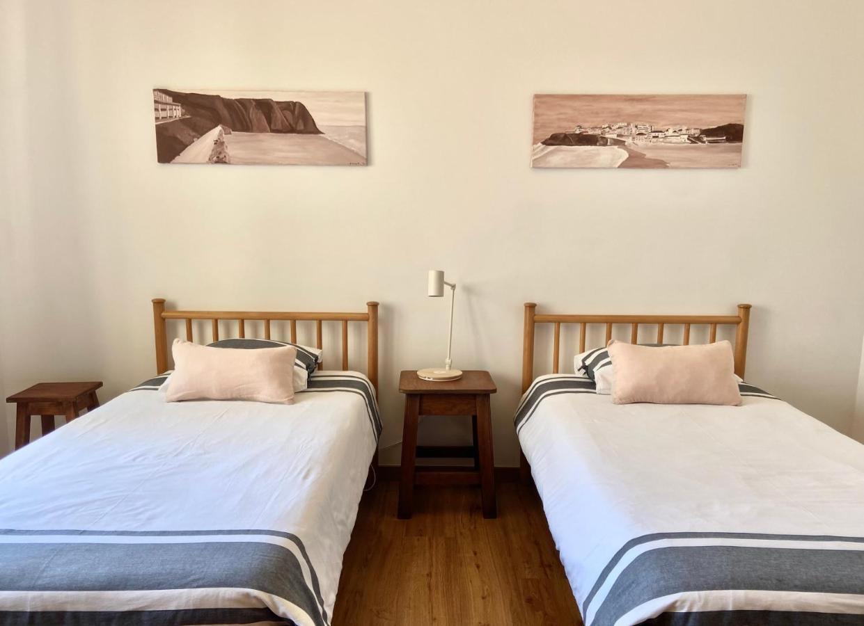 Colares Beach House, Pool Child Friendly Екстер'єр фото