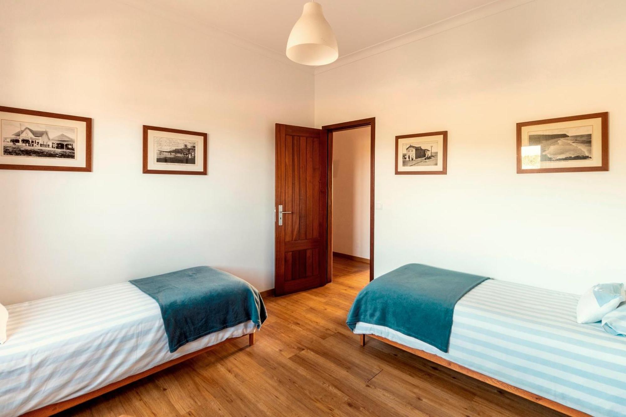 Colares Beach House, Pool Child Friendly Екстер'єр фото